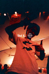F1020027
