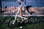 F1050001