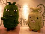 
�˪L�ݷ� "Morizo" + �˪L�p�l"kiccoro" greeting us inside the Robot House